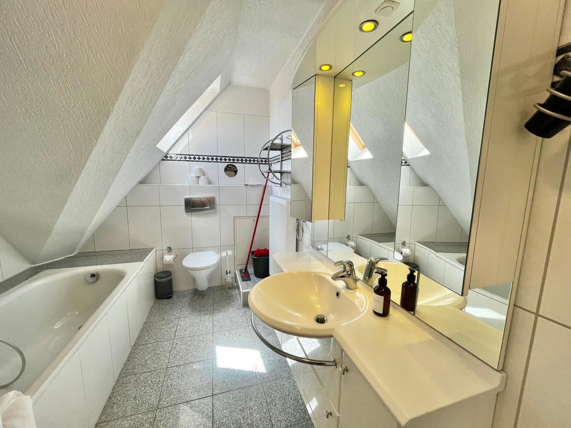 Guesthouse Bielefeld - Brake Eksteriør bilde